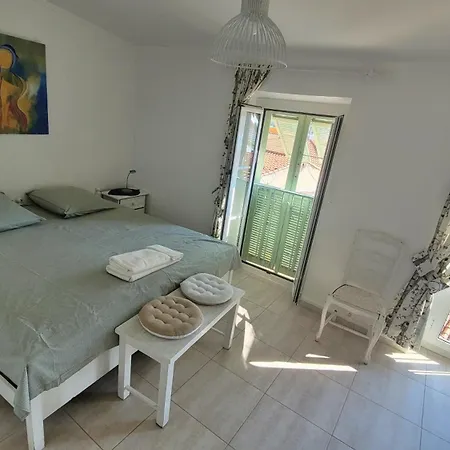 Au Nid D'azur, Vue Daire *