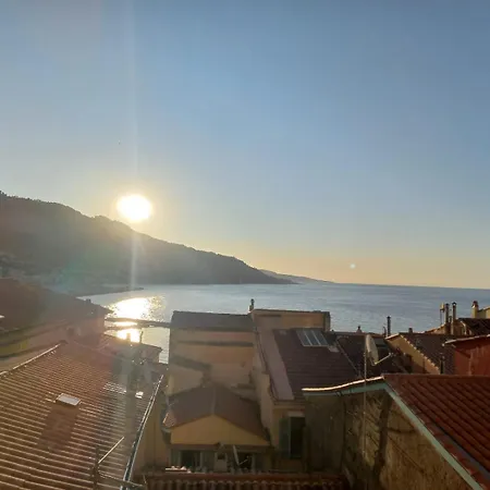 Au Nid D'Azur, Heart Of Iconic Old Town With Sea View Mentona